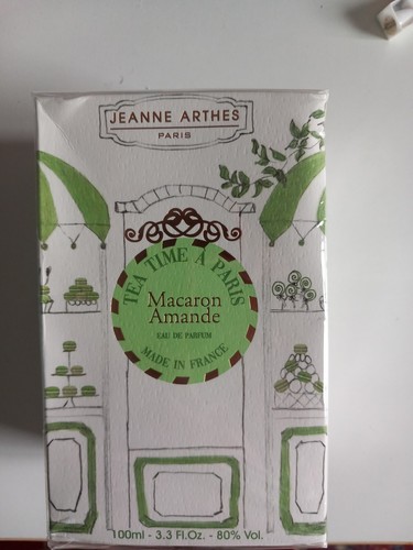 Jeanne arthes macaron - jeanne,