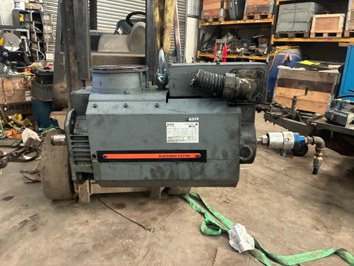 Mitsubishi spindle motor - ac,