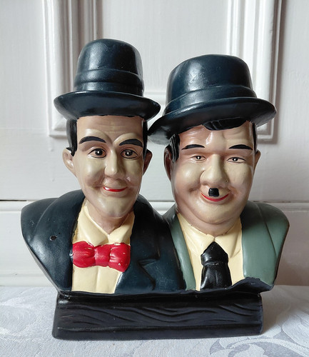 Iconic laurel hardy vintage - iconic,