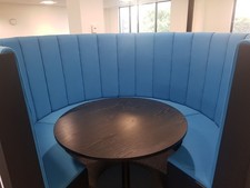 Black Blue Acoustic Meeting
