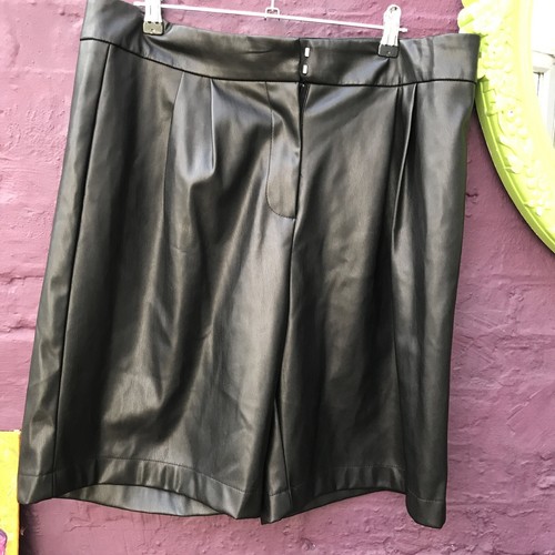 Black leatherette shorts - black,