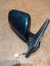Toyota avensis door mirror -