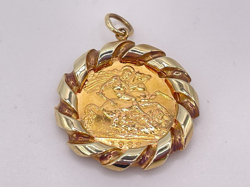 22ct gold 1982 - 1982, 1/2