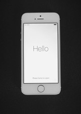 Apple iPhone 5s 16GB 8 MP 1.3