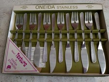 Oneida Textura Fish Cutlery