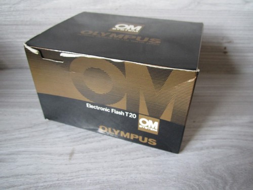 Boxed olympus t20 - om,
