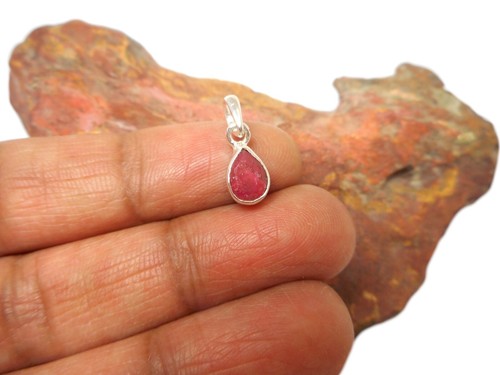 Small pink teardrop - pink, ruby
