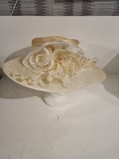 beautiful ladies Frances