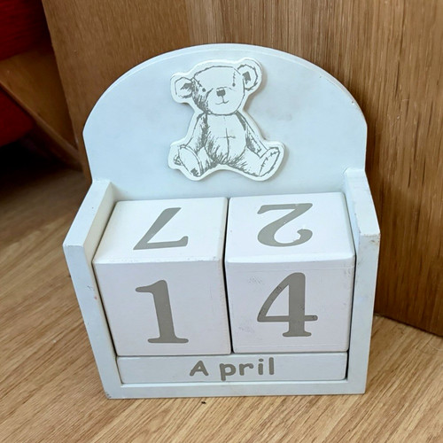Wooden perpetual calendar - wooden,