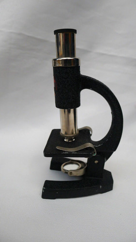 Vintage student microscope 70x - student,