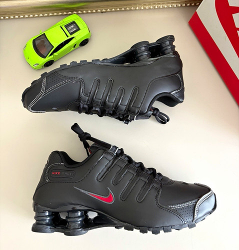 Nike men shox - shox, low