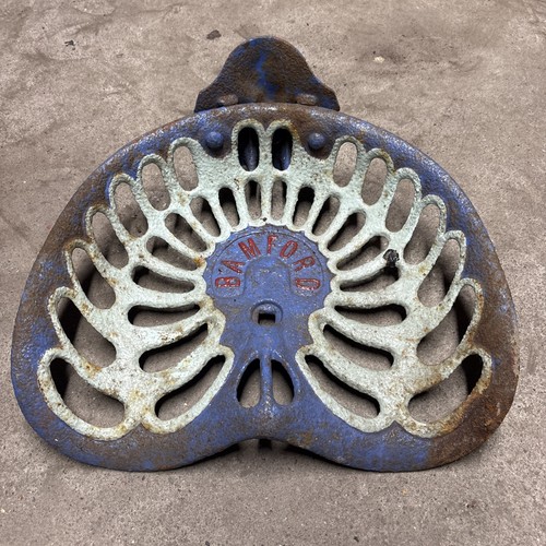 Vintage bamford lion cast - ,