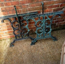 Cast Iron Table Legs Mounting