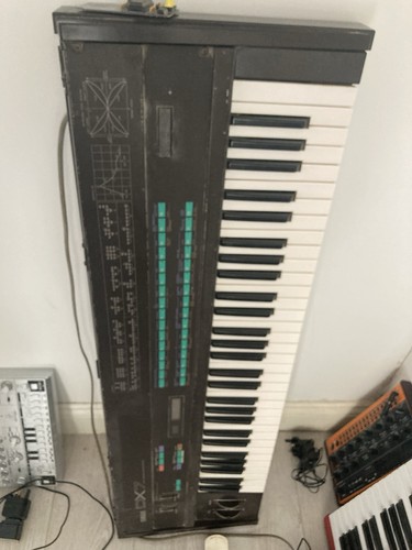 Yamaha dx7 with - two, original