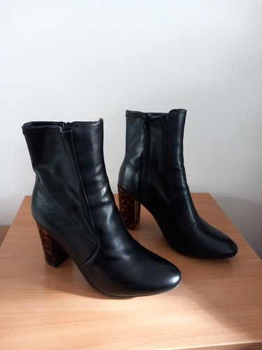 New black ankle boots - new,