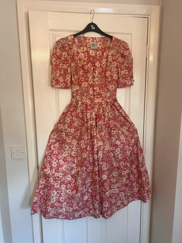 Vintage cottagecore prairie