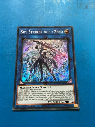 Yugioh secret rare - yugioh, sky