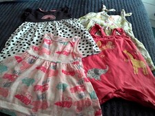 BUNDLE OF 4 CLOTHES FOR 12/18mths