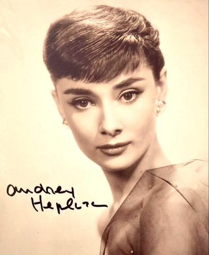 Audrey hepburn signed photo - signed,