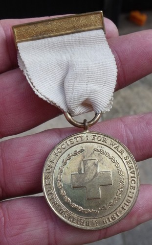 Ww1 british red - ww1,