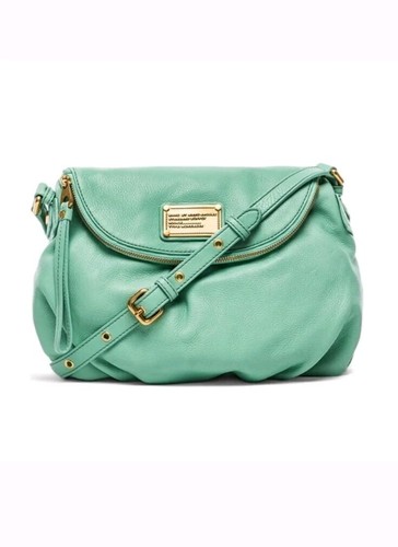 Marc jacobs classic - by, q