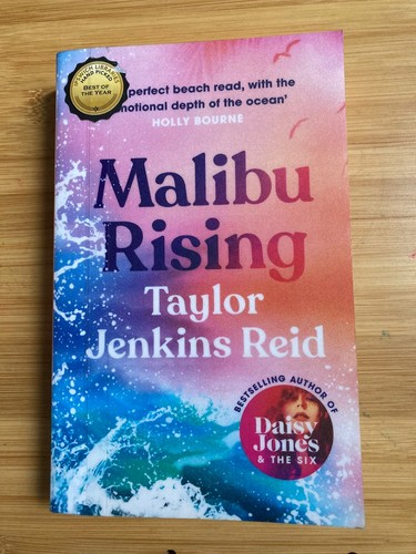 Malibu rising taylor - malibu,