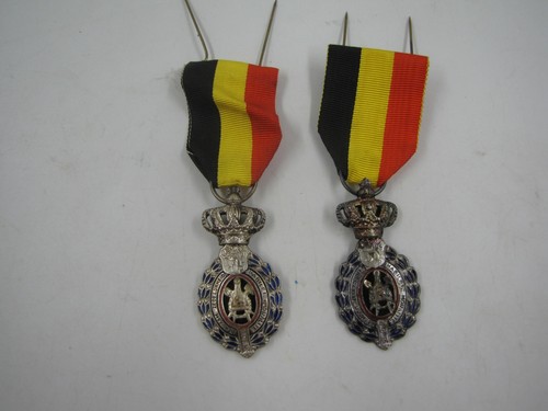 Vintage belgian enamel crown - vintage,