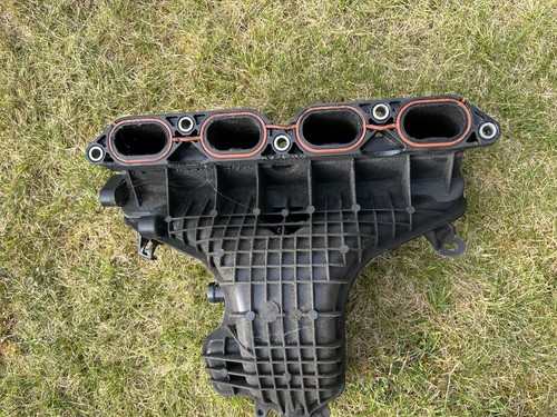Genuine toyota prius 8 - genuine,