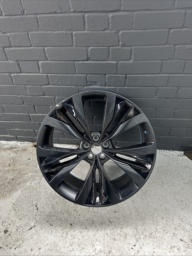 Jaguar pace rim - f,