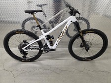 2026 pivot firebird - pivot, podium