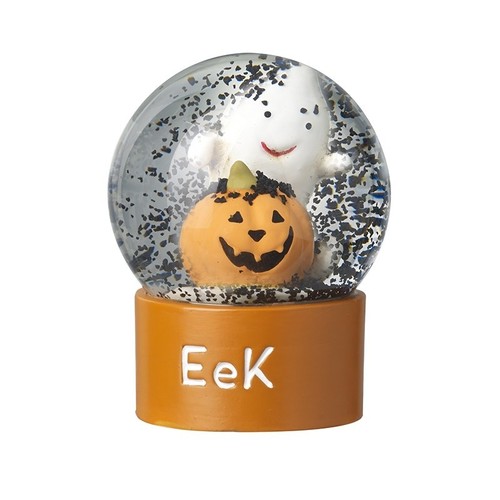 Eek pumpkin small - pumpkin, snow