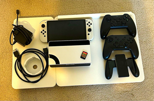 Nintendo switch handheld - nintendo,