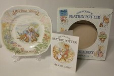 Beatrix potter Royal Albert Decorative Wall Plate Mrs Tiggy-Winkle. 1986 6 1/2",