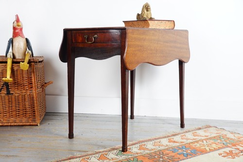 Mahogany pembroke table - mahogany,
