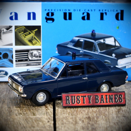 Hornby vanguards ford cortina - ford,