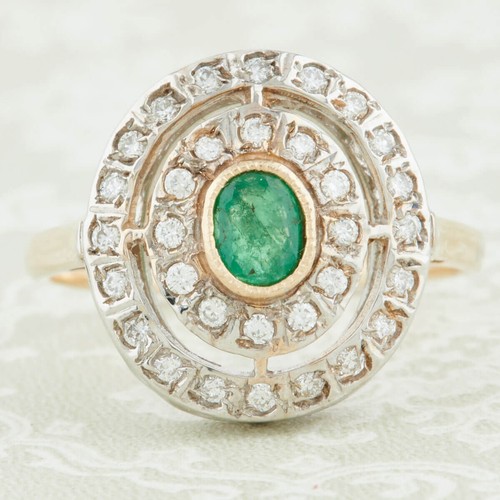 Emerald diamond cluster ring - diamond,