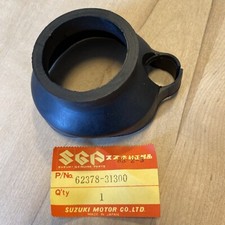 Suzuki GR650 GSX550 GS250 GS750 Rear Shock Top Cover. 62378-31300. NOS