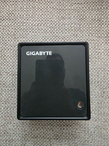 Gigabyte brix ultra compact - gigabyte,