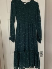 NWOT Apricot Bottle Green