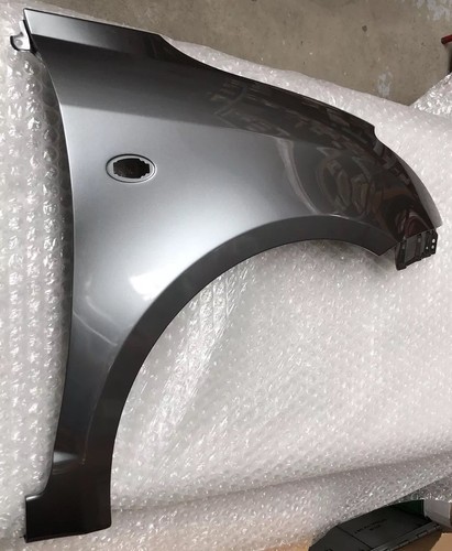 Suzuki swift front wing - suzuki,