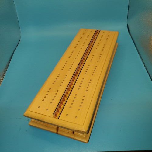 Classic wooden cribbage board - classic,