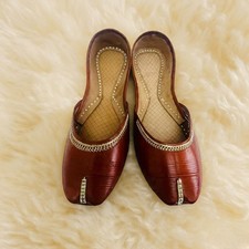 Handmade Leather Khussa