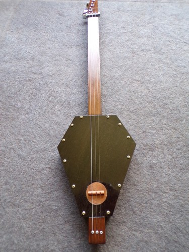 String fretless cigar - string, box