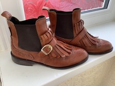 Russell & Bromley Cuthburt leather fringe pull-up brogue boots 39/6