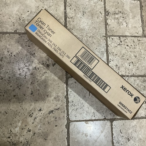 Xerox cyan toner 006r01451 - xerox,