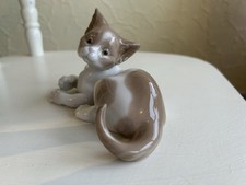 LLADRO Porcelain Kitten Cat