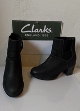 Clarks Black Leather Ankle Boots Size UK 8 EU 42 Wide Fit