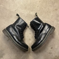 Dr. Martens 1460 Women's