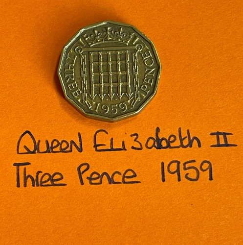 Queen elizabeth three pence - elizabeth,