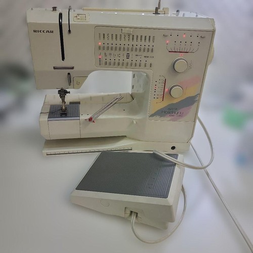 Bernina 1090 record - swiss, made